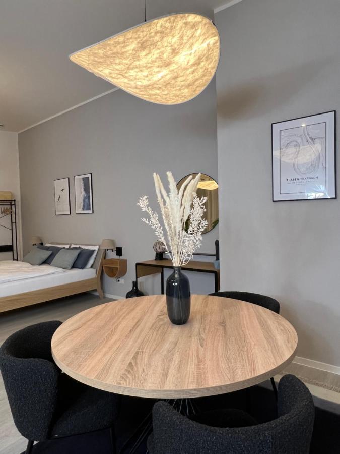 Loft.Wallbox.Garage.Arbeitsplatz.3P.100M Zur Mosel Traben-Trarbach Eksteriør billede